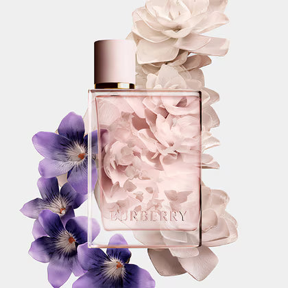 Burberry – Her